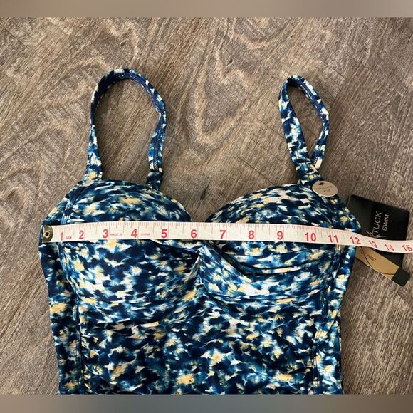 Nip Tuck Multifit Cup Joanne One-Piece Swimsuit- Size 4 - Picture 8 of 8